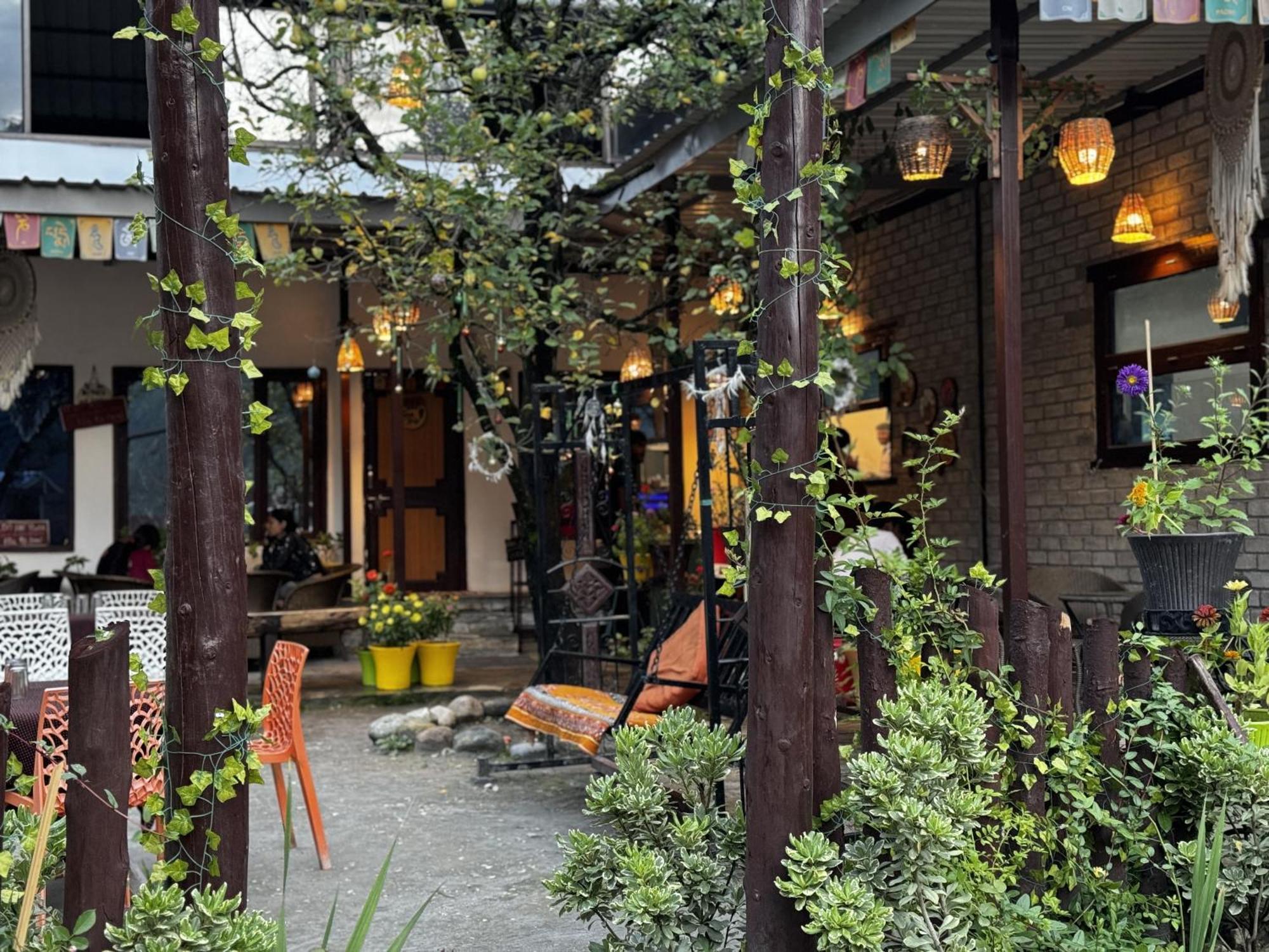 فندق The Royal Orchard كاسول المظهر الخارجي الصورة