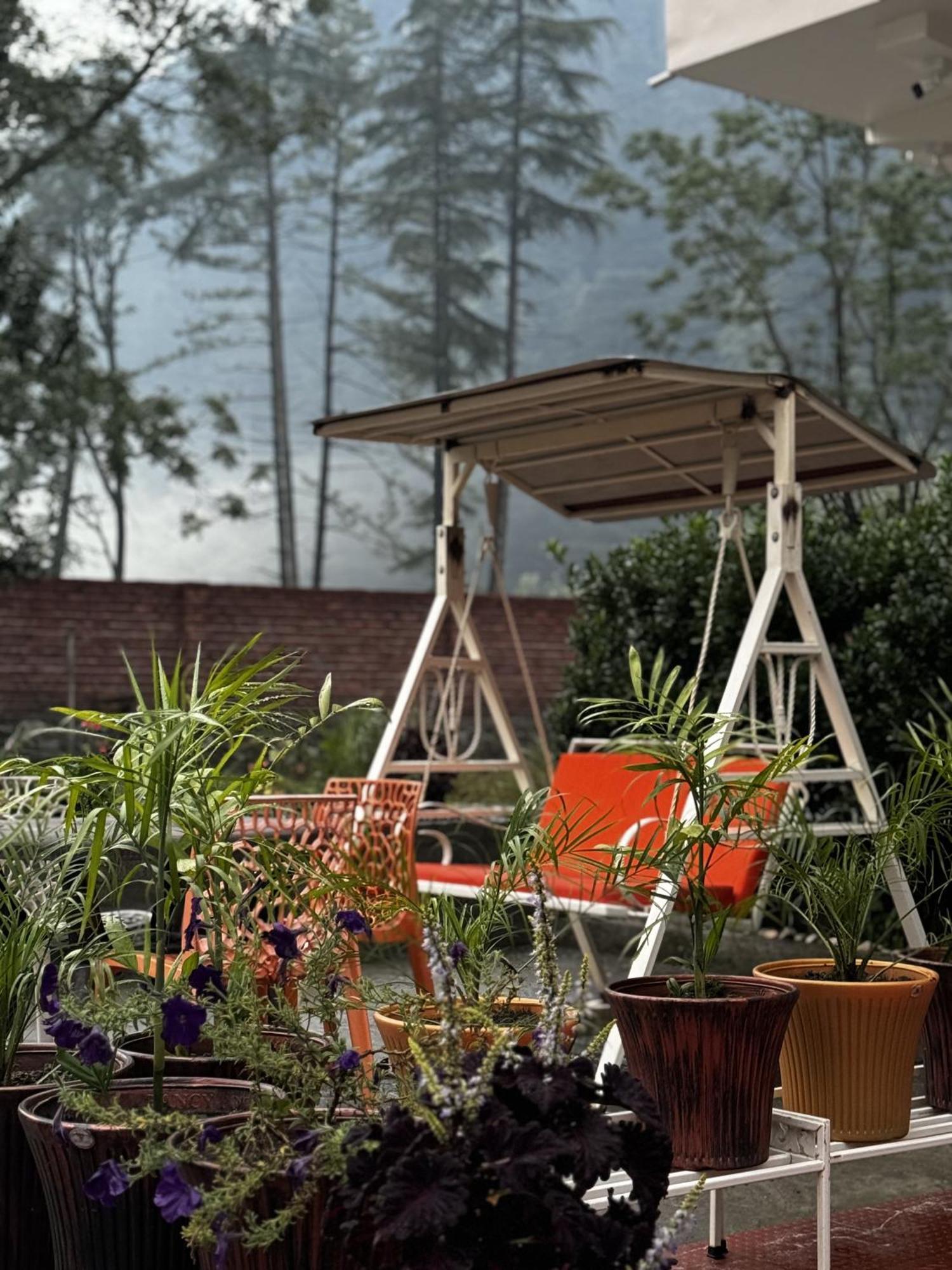 فندق The Royal Orchard كاسول المظهر الخارجي الصورة