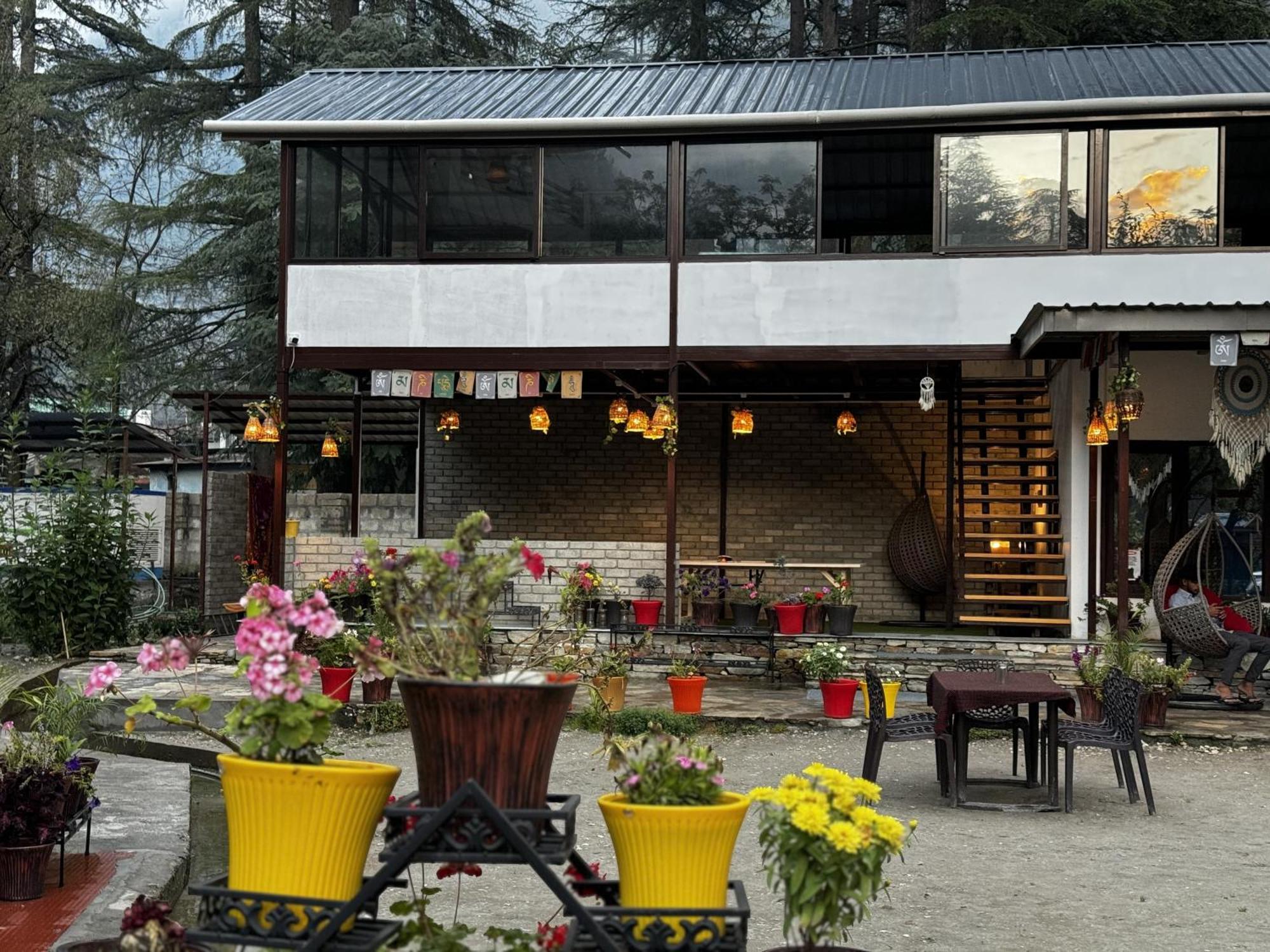 فندق The Royal Orchard كاسول المظهر الخارجي الصورة
